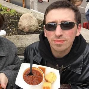 Meet your Posher, Travis